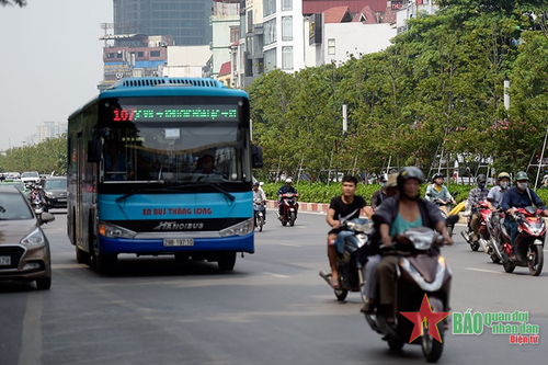 Xe buýt Hà Nội quay trở lại tần suất hoạt động bình thường từ ngày 15-7