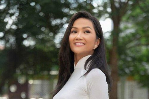 Hoa hậu H'Hen Niê bất ngờ gọi CEO Bảo Hoàng là 'chồng'