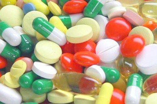 Thu hồi toàn quốc lô siro uống Nutrohadi F và viên nén bao phim Capetero