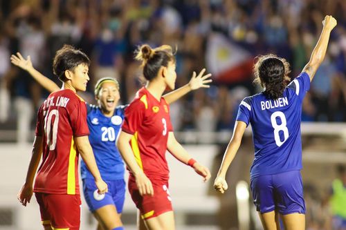 Tuyển nữ Việt Nam thua 0-4 trước Philippines