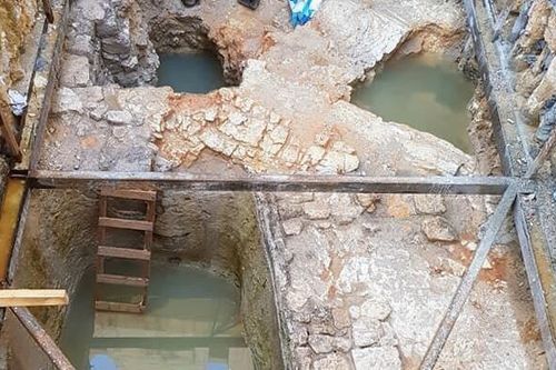 Israel phát hiện bồn tắm cổ 2.000 năm tại thành phố Jerusalem