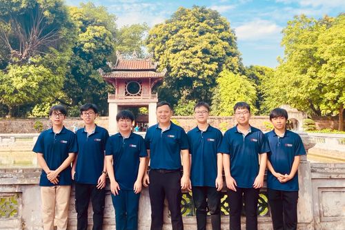 Việt Nam đoạt 2 Huy chương Vàng Olympic Toán học quốc tế