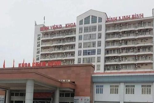 Bệnh viện Đa khoa Ninh Bình mua kit test Việt Á giá cao, 'không cần' khuyến mại