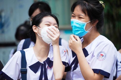 Hơn 40 trường đại học công bố điểm chuẩn học bạ