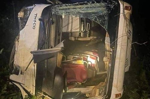 Tai nạn 13 người thương vong ở Phú Thọ: Tài xế đã rà cháy má phanh