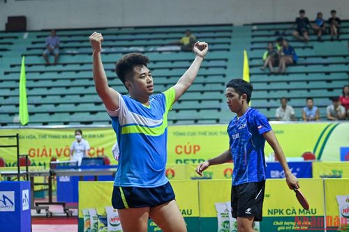 Chung kết đơn nam, đơn nữ: Đức Tuân gặp Quang Hiền, Diệu Khánh đối đầu Mỹ Trang