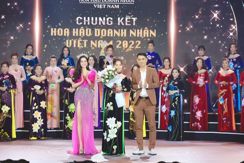 'Người đẹp thân thiện' Hoa hậu Doanh nhân Việt Nam 2022 được trao cho thí sinh Tô Thị Kim Thi