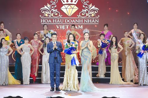 Lượt bình chọn khủng - Nữ doanh nhân Võ Thanh Thảo được gọi tên cho danh hiệu 'Người đẹp được yêu thích nhất'