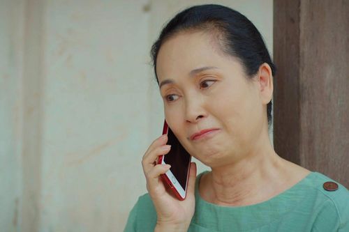 Lan Phương bất ngờ cảm ơn Hồng Đăng, khán giả tiếp tục tranh cãi kết phim