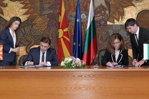 Vứt bỏ rào cản, Bulgaria 'bật đèn xanh' cho Bắc Macedonia có cơ hội 'đặt chân' vào EU