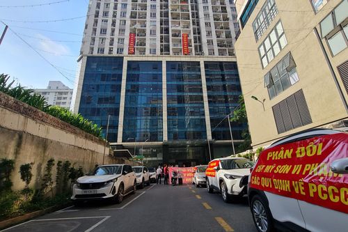 Mua nhà 4 năm, dân chung cư vẫn sống 'chui' vì chưa được nghiệm thu
