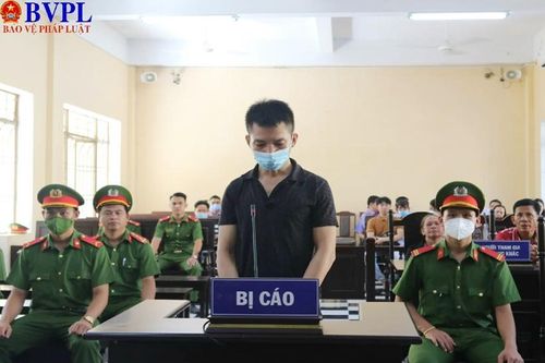 Nhẫn tâm ném con gái xuống sông, người cha lãnh án tử