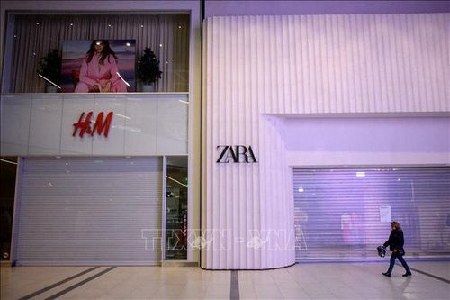 H&M tuyên bố ngừng kinh doanh tại Nga