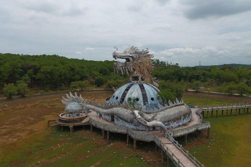 Huế: Bán nhiều tài sản của công viên 'kinh dị' từng lên báo nước ngoài