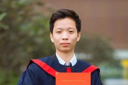 Nam sinh giành huy chương bạc Olympic Vật lý quốc tế