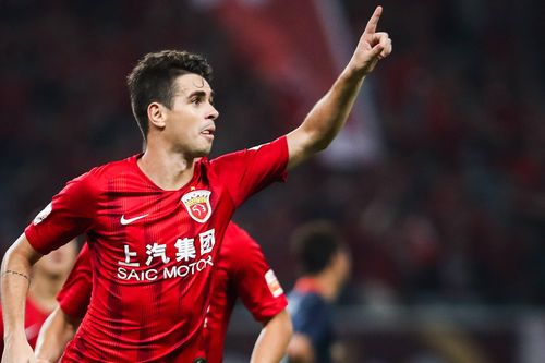 Oscar giảm lương để rời Trung Quốc