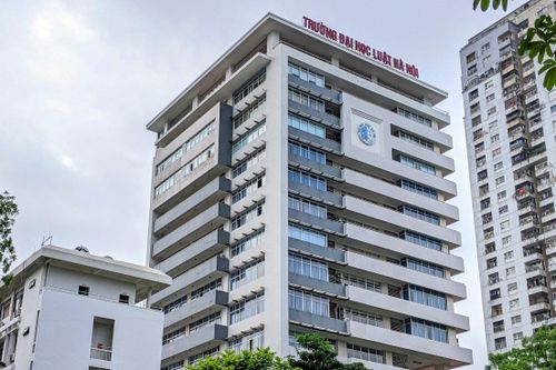 Chưa điều tra xong vụ trưởng khoa ĐH Luật Hà Nội bị tố cưỡng bức