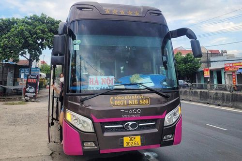 Người của nhà xe đánh khách nhập viện khi tranh cãi chở hai thùng hải sản