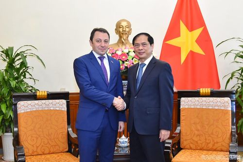 Azerbaijan mong muốn đẩy mạnh hợp tác với Việt Nam trên các lĩnh vực kinh tế, thương mại