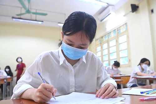 Nhiều địa phương hoàn thành chấm thi tốt nghiệp THPT 2022