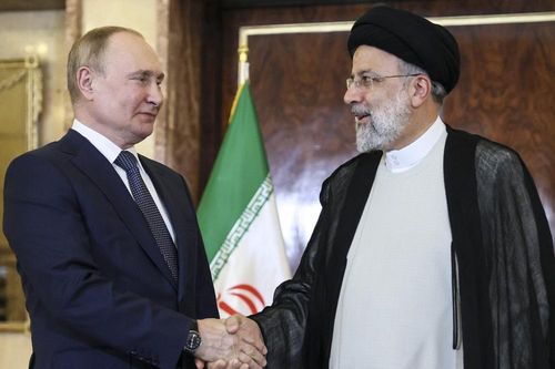 Ông Putin đạt được sự ủng hộ lớn từ Iran