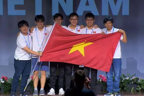 Lấp lánh tấm huy chương Olympic quốc tế