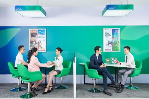 VPBank 'bắt tay' Clever Group hỗ trợ doanh nghiệp số hóa không gian làm việc