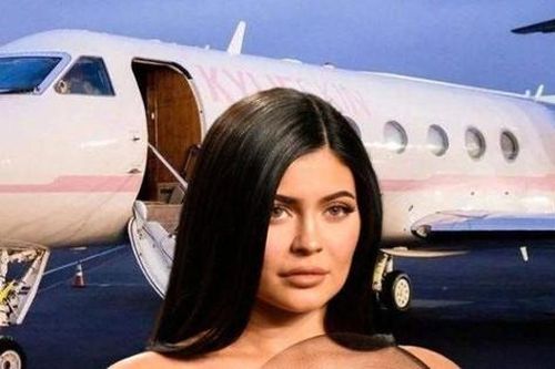 Di chuyển 3 phút cũng ngồi phi cơ riêng, Kylie Jenner bị lên án 'tội phạm môi trường'
