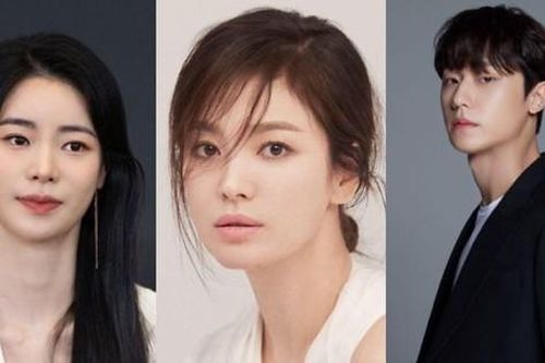 6 năm sau 'Hậu duệ Mặt Trời', Song Hye Kyo tiếp tục đóng phim của biên kịch Kim Eun Sook