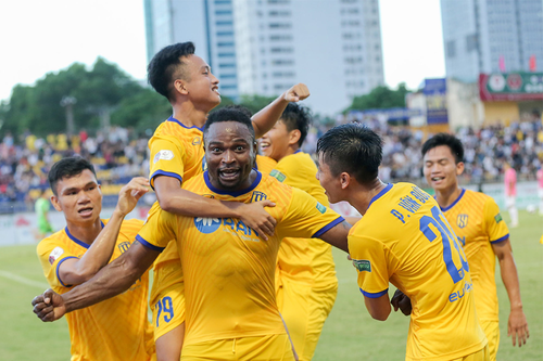 Lịch thi đấu, trực tiếp vòng 9 V-League 2022: Ngôi đầu đổi chủ?
