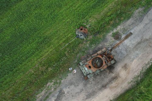 Tình báo Anh nói Nga sắp thiếu nguồn lực, Ukraine tuyên bố chặn 3 hướng tiến công