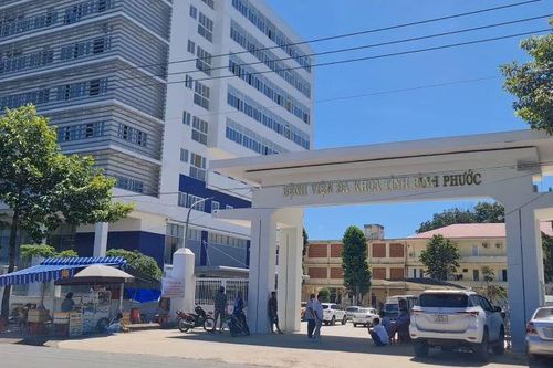 Điều ra, làm rõ vụ 1 người nghi rơi từ tầng 7 bệnh viện dẫn đến tử vong