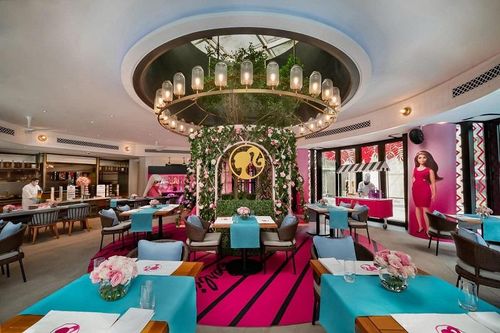 Canada ra mắt tour du lịch Thế giới của Barbie