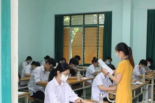 Hà Nội lại dẫn đầu cả nước về bài thi dính điểm liệt, duy nhất địa phương này không có điểm liệt