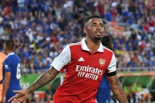 Arsenal thắng Chelsea 4-0