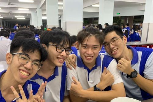 Lớp học có 29 em đạt trên 27 điểm ở tổ hợp xét tuyển A01