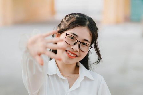 Nữ sinh Nam Định đạt 10 điểm Ngữ văn: 'Trái ngọt' sau bao nỗ lực không ngừng nghỉ