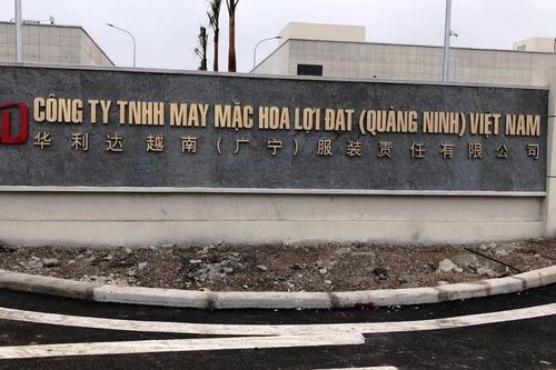 Quảng Ninh: 23 công nhân nghi ngộ độc thực phẩm phải nhập viện