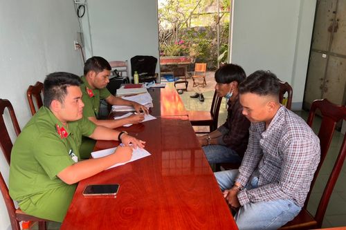 Đắk Lắk: Bắt hai đối tượng nghiện ma túy đi trộm cắp xe máy