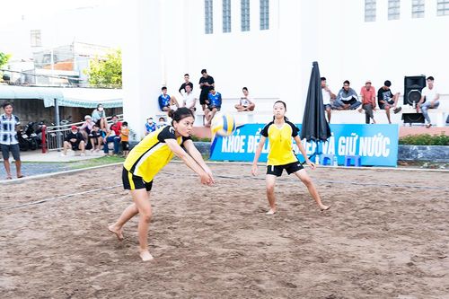 Huyện Tịnh Biên và Tri Tôn đoạt Huy chương vàng môn bóng chuyền 2 người tại Đại hội Thể dục - thể thao tỉnh An Giang lần IX/2022