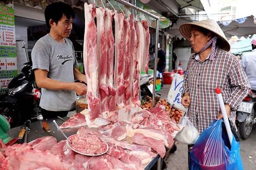 Từ tháng 6 đến nay, giá thịt lợn tăng 25% đến 40%