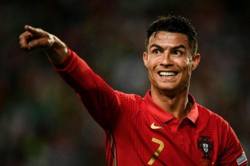 Atletico đẩy Griezmann đi để đón chào Ronaldo?