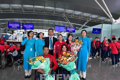 Vietnam Airlines đồng hành cùng đoàn thể thao ASEAN Para Games lần thứ 11