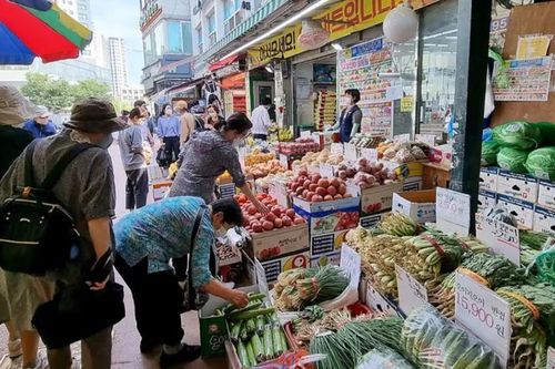 Kinh tế Hàn Quốc bất ngờ tăng vượt dự báo
