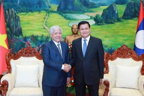 Chủ tịch Đỗ Văn Chiến hội kiến, chào xã giao lãnh đạo Đảng, Nhà nước Lào