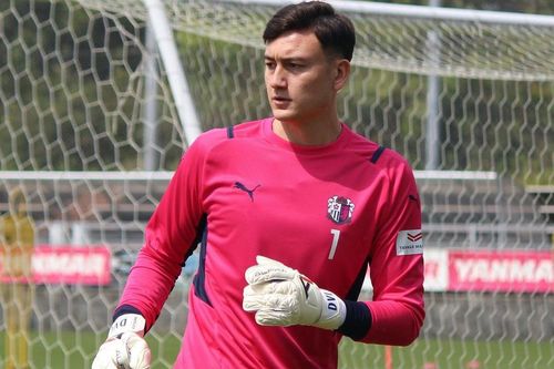 Nhiều đội bóng muốn 'giải cứu' Văn Lâm khỏi Cerezo Osaka