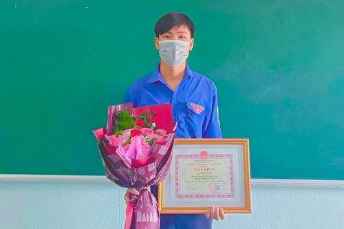 Quảng Bình: Thủ khoa khối C mơ ước trở thành chiến sĩ công an