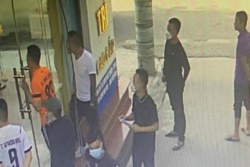 Vụ tố bị ép bán 3 căn nhà với giá 100 triệu đồng/căn: Tòa công nhận hợp đồng chuyển nhượng