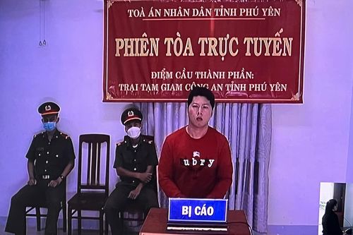 Phú Yên lần đầu tiên xét xử trực tuyến bị cáo giết người