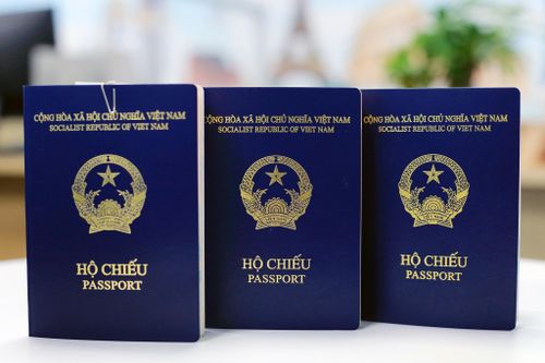Đức ngừng cấp thị thực vào hộ chiếu phổ thông Việt Nam mẫu mới